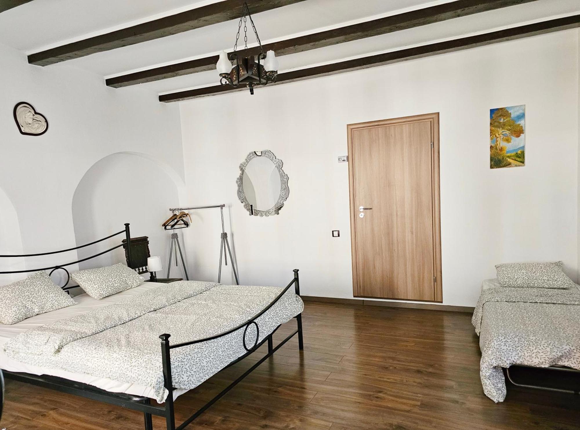 דירות Central Cozy House סיביו מראה חיצוני תמונה